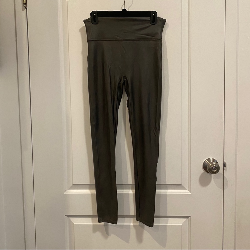Spanx Faux Leather Leggings in Color Gunmetal - Picture 4 of 5